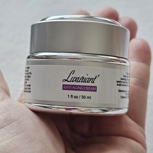 Luxuriant Anti Aging Cream 1 fl oz / 30 ml